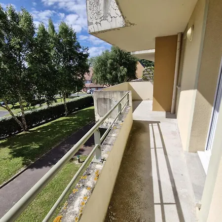 Apartman Beautiful With Pool In Touques